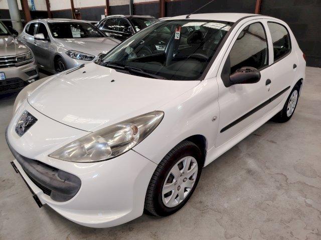PEUGEOT 206 +